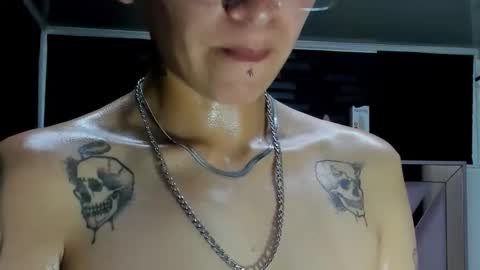 Snapshot of sweetsubmissive_rs chatting on May 23, 4:29 am sweetsubmissive rs online show from May 23, 4:29 am
