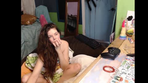 Snapshot of sweetsxx chatting on January 4, 4:43 pm SwEeTs online show from January 4, 4:43 pm