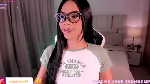 Snapshot of sweett_shinexx chatting on June 15, 4:47 am angel online show from June 15, 4:47 am