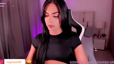 Snapshot of sweett_shinexx chatting on June 27, 3:55 am angel online show from June 27, 3:55 am
