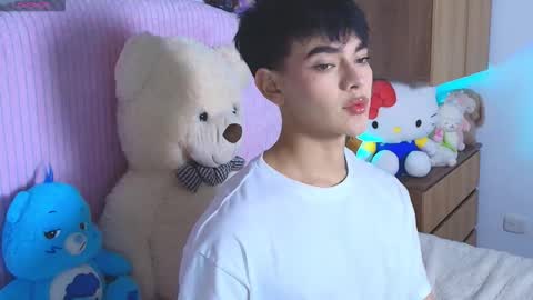 Neffer online show from December 23, 3:04 am