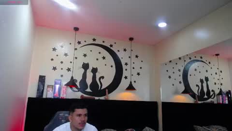 Snapshot of sweettguy_ chatting on July 21, 6:21 pm Jei online show from July 21, 6:21 pm