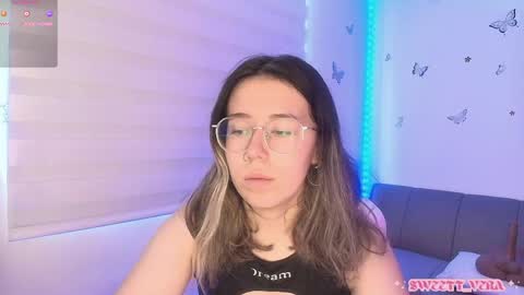 Snapshot of sweettvera_ chatting on April 23, 1:02 pm Veronica Independent Model online show from April 23, 1:02 pm