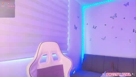 Snapshot of sweettvera_ chatting on May 26, 12:45 pm Veronica Independent Model online show from May 26, 12:45 pm