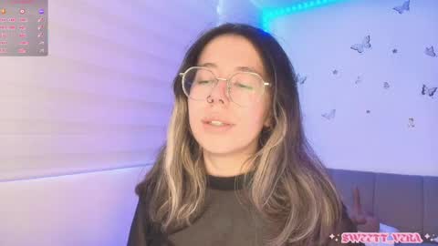 Snapshot of sweettvera_ chatting on May 27, 3:20 pm Veronica Independent Model online show from May 27, 3:20 pm