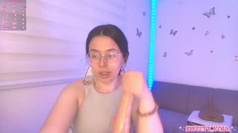 Snapshot of sweettvera_ chatting on June 25, 5:12 am Veronica Independent Model online show from June 25, 5:12 am