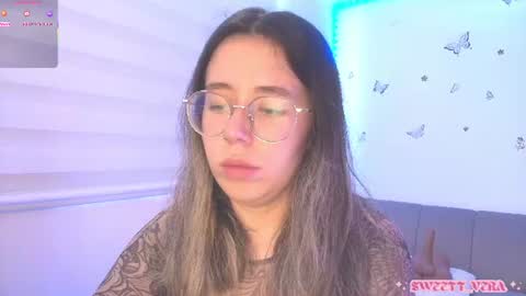 Snapshot of sweettvera_ chatting on July 1, 7:13 pm Veronica Independent Model online show from July 1, 7:13 pm