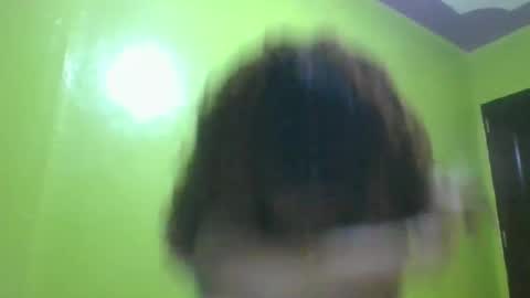 Essy online show from February 8, 7:50 pm