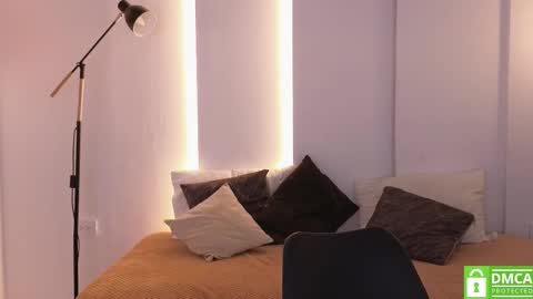 Snapshot of sweetxpearl_ chatting on October 22, 9:36 pm Nami online show from October 22, 9:36 pm