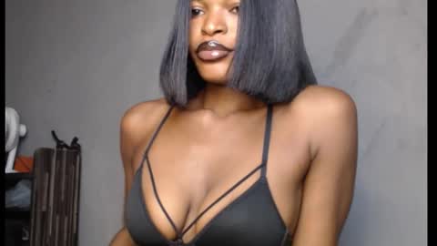 sweetxxboobsx online show from March 5, 12:12 pm