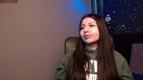 Snapshot of sweety_ashly chatting on March 6, 11:25 am Ashley 3 online show from March 6, 11:25 am