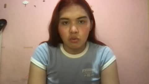 Snapshot of sweety_heart18 chatting on May 22, 4:01 pm sweety_heart18 online show from May 22, 4:01 pm