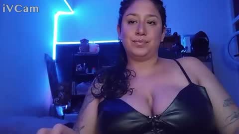 Snapshot of sweetyamii chatting on July 10, 2:49 am sweetyamii online show from July 10, 2:49 am