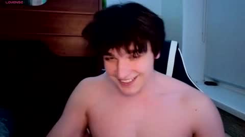 Snapshot of sweetyangeel chatting on March 30, 7:15 pm Alex online show from March 30, 7:15 pm