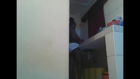 sweetyass25 online show from February 24, 6:28 pm