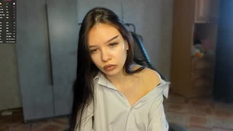 Snapshot of sweetydeviliya chatting on June 2, 5:09 am sweetydeviliya online show from June 2, 5:09 am