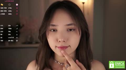 Snapshot of sweetyoops chatting on November 19, 3:50 am Astrid online show from November 19, 3:50 am