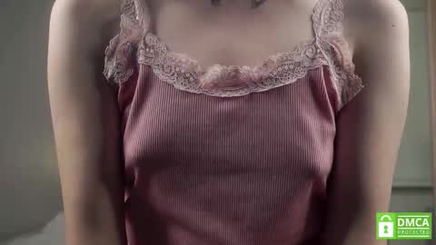 Snapshot of sweetyoops chatting on December 14, 8:02 pm Astrid online show from December 14, 8:02 pm