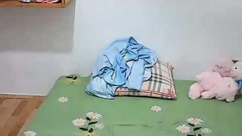 Sweetyummygirl online show from May 21, 5:03 am