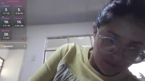 Snapshot of sweetyypeach chatting on October 26, 4:02 pm sweetyypeach online show from October 26, 4:02 pm