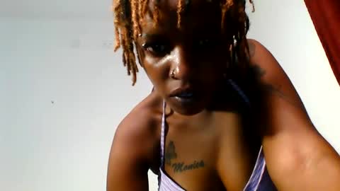 sweetz_candice online show from May 19, 5:41 pm