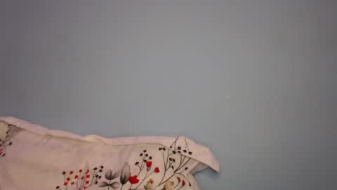 Cat online show from February 20, 5:24 pm