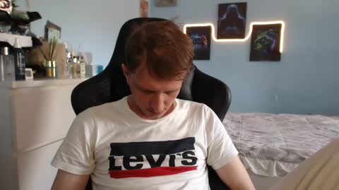 swettcreed online show from May 7, 9:36 am
