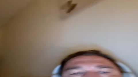 Snapshot of swiftaman chatting on July 11, 2:03 am swiftaman online show from July 11, 2:03 am
