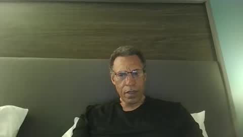 Snapshot of swimmerbod2495 chatting on May 16, 6:43 am swimmerbod2495 online show from May 16, 6:43 am