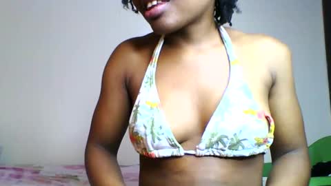 Snapshot of swit_candy chatting on May 30, 3:42 pm Candy online show from May 30, 3:42 pm