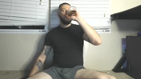 Snapshot of swoozy369 chatting on June 14, 2:35 am Swoozy online show from June 14, 2:35 am