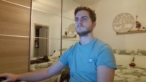 syl092 online show from November 19, 5:02 pm