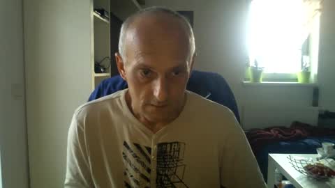 Snapshot of sylverstart92 chatting on February 9, 7:38 am sylverstart92 online show from February 9, 7:38 am