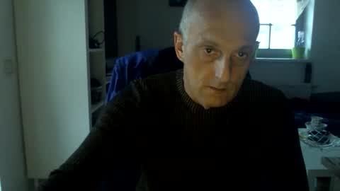 Snapshot of sylverstart92 chatting on February 23, 6:49 am sylverstart92 online show from February 23, 6:49 am