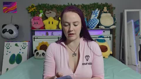 Snapshot of syndica chatting on May 25, 6:03 pm Jennah online show from May 25, 6:03 pm