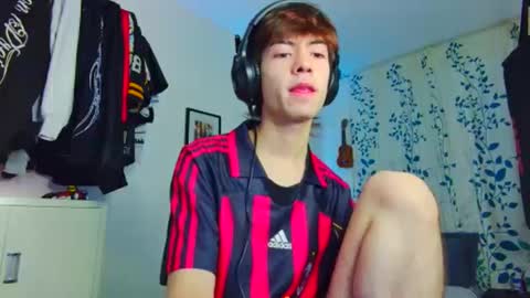 Snapshot of t0n3r chatting on September 11, 12:11 am TONER online show from September 11, 12:11 am