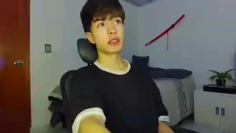 TONER online show from February 3, 2:10 am