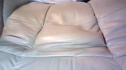 James online show from March 21, 6:22 pm