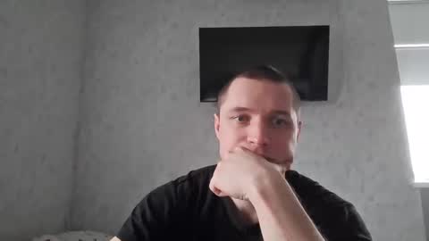 Den online show from March 19, 5:33 am