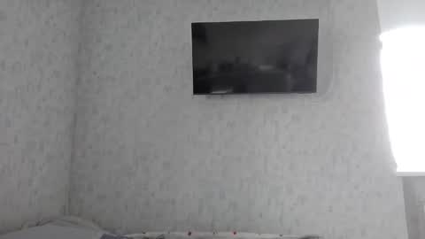 Den online show from April 20, 7:22 am