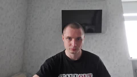 Den online show from April 29, 8:18 am