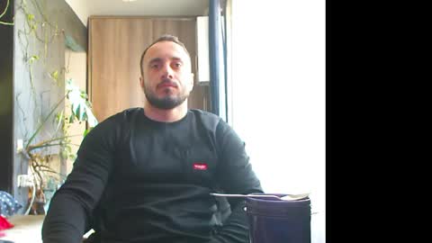 Huracane online show from March 18, 2:20 pm