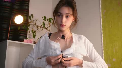 Heeey im Helena3 -- fav555100333 -- pvts only premium and after my public show 3 online show from November 22, 12:15 pm