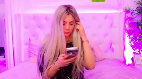 Arianna online show from April 3, 12:25 pm