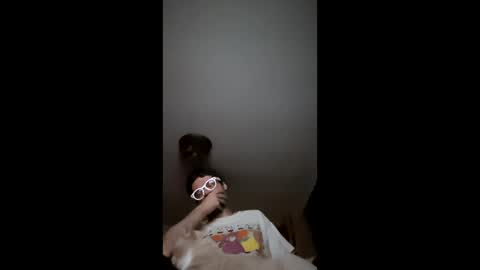 Snapshot of tab7exp chatting on March 15, 2:06 am tab7exp online show from March 15, 2:06 am