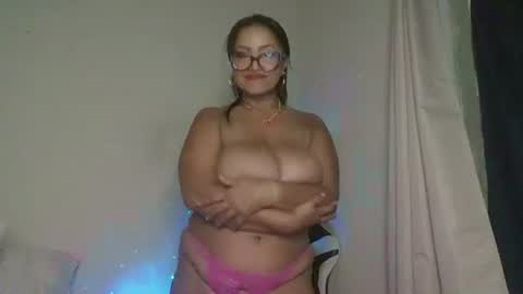 yameil online show from February 1, 10:19 pm