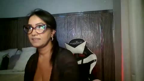 yameil online show from April 21, 7:47 am