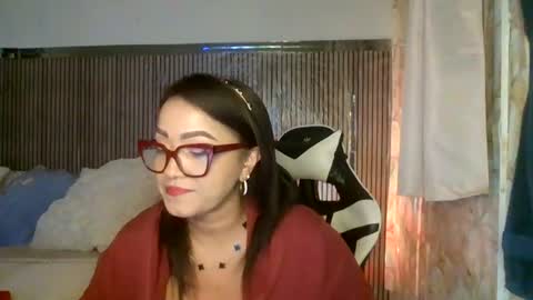 yameil online show from July 25, 8:34 am