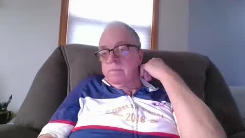 tacrunner66_ online show from March 4, 12:39 am