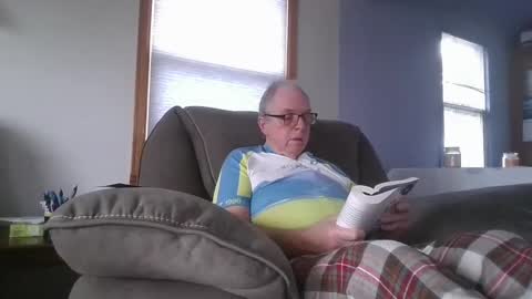 tacrunner66_ online show from March 9, 11:56 pm